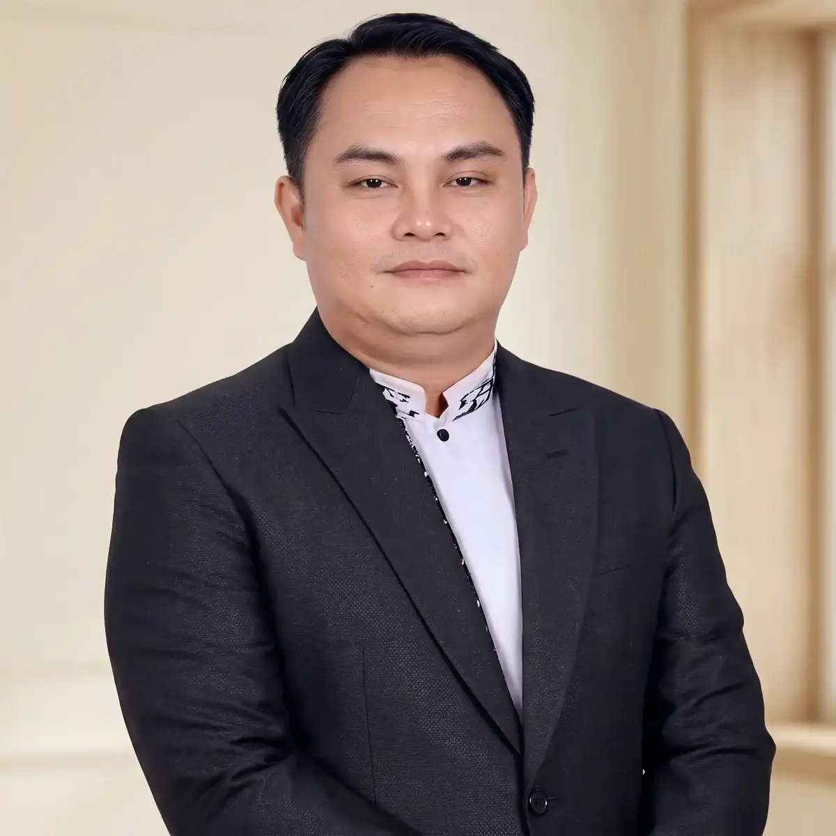 DR. HADIAL PUTRA, M.Ag